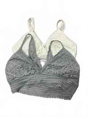 Pack of 2 Aerie Women's Sz M Lace Lightly Padded Bralettes (2003)